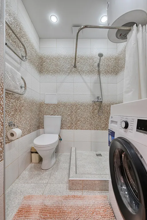 Евро 2-комнатная у Казино и Ред Арены 01