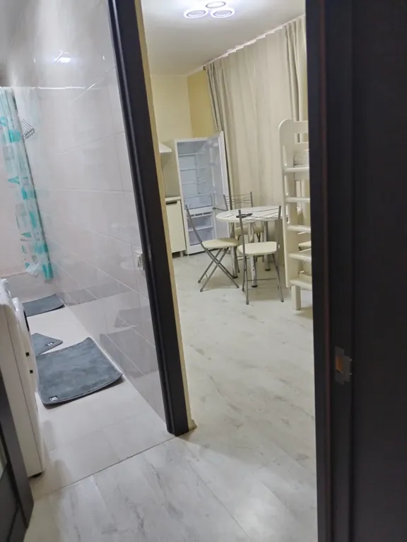 Апартамент 6