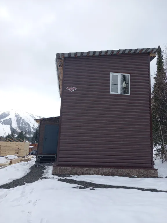 Дом из бруса, прекрасный вид на гору Зеленая