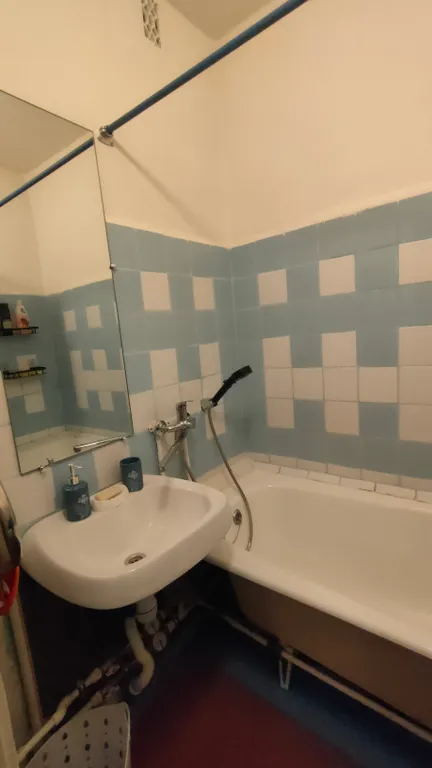 Уютная квартира, рядом с ж/д вокзалом, Центральный район