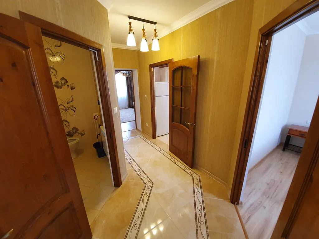 Жилье со своей кухней в частном секторе возле кинотеатра ракета