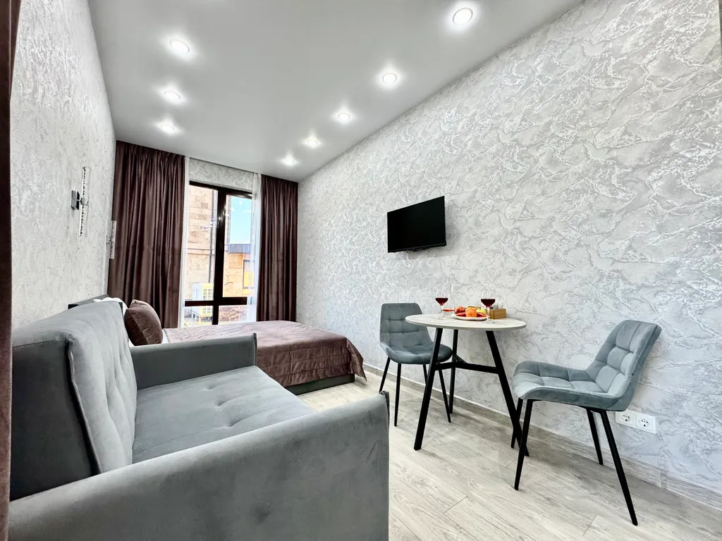 Квартира Квартира Стандарт с видом на море и бассейн — Лазаревское