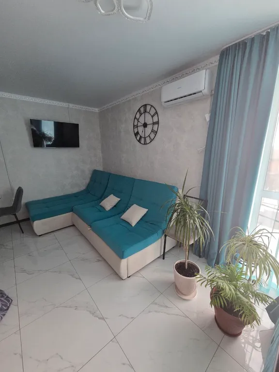 Уютная квартира-студия на набережной