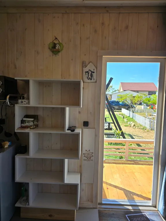 Коттедж Дом-студия Атмосфера с панорамой Азовского моря — Кучугуры