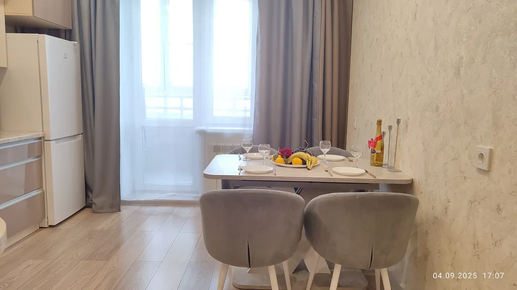 Светлая и уютная двухкомнатная квартира в центре