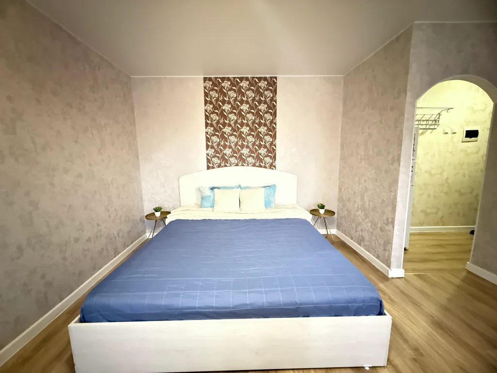 Квартира Апартаменты на главной улице города — Тюмень