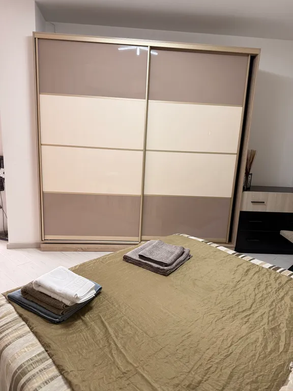 Сдается уютный дом в Ялте посуточно со скидкой с видом на море .