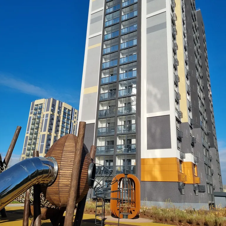 Новая двушка рядом с ГЦС Кузбасс, КемГУ, Кузбасский ГАУ