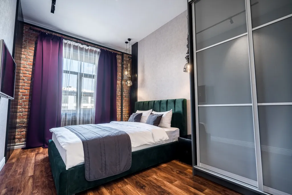 Апартаменты лофт с 2 спальнями в центре Минска