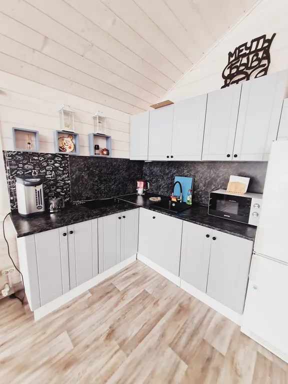 Дом на берегу водохранилища