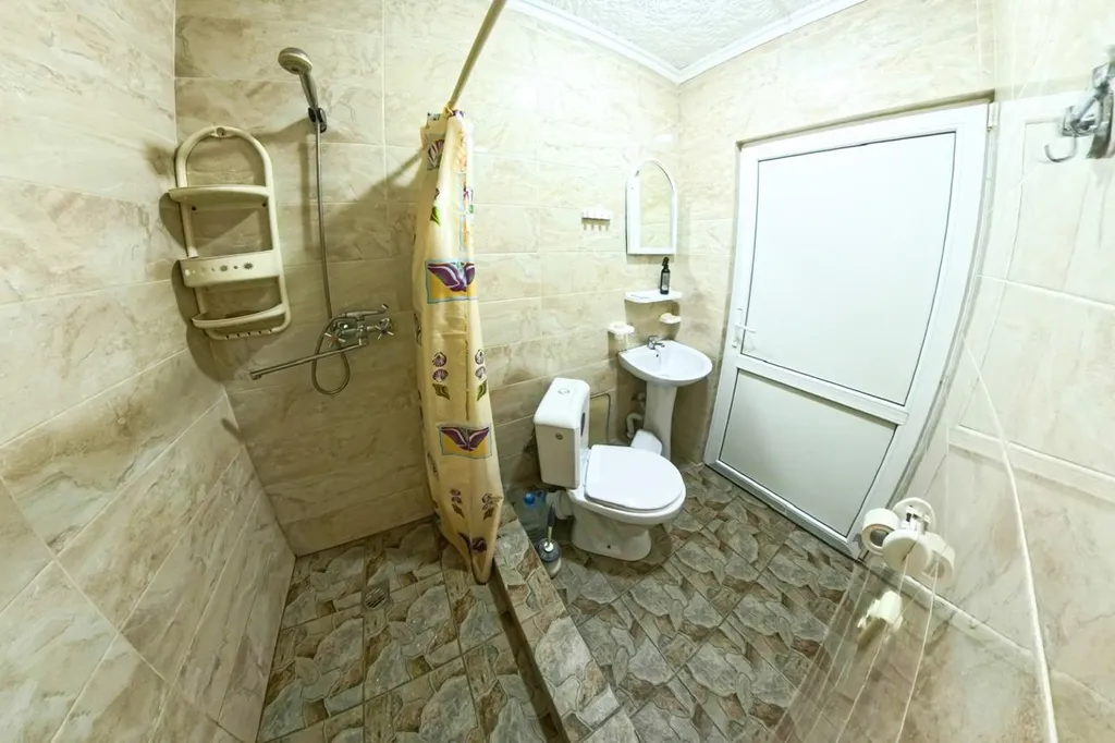 Уютная комната у моря