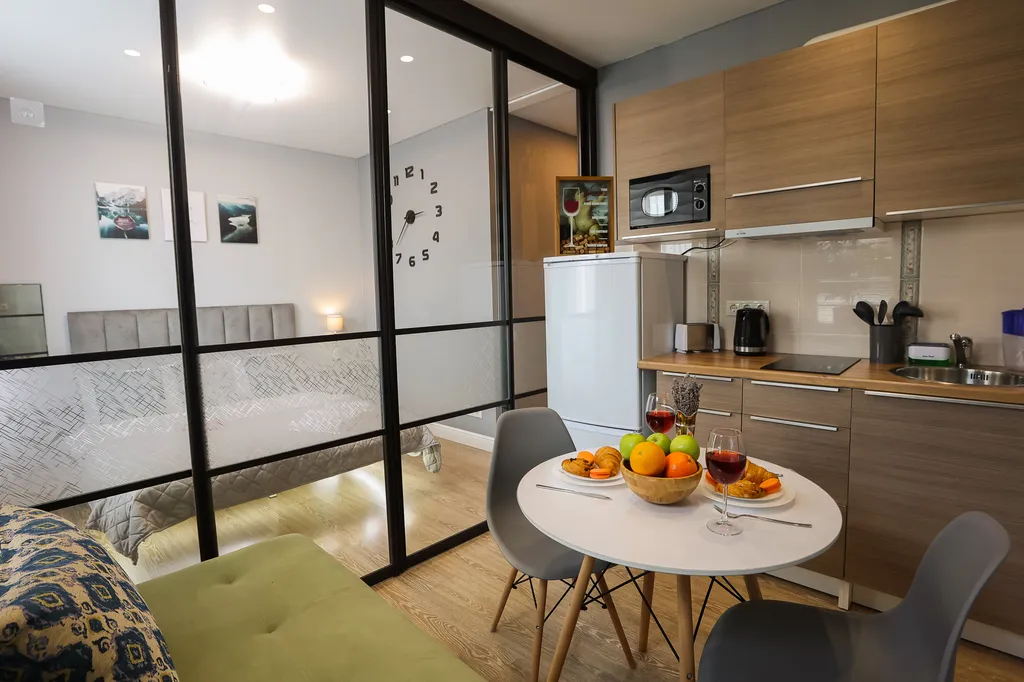 Великолепная студия рядом с Арена Плэй и метро Новомосковская