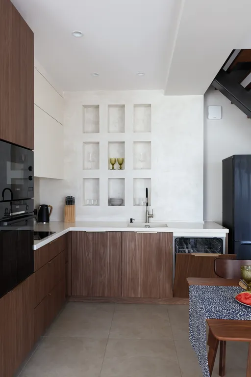 Светлый коттедж с видом на море