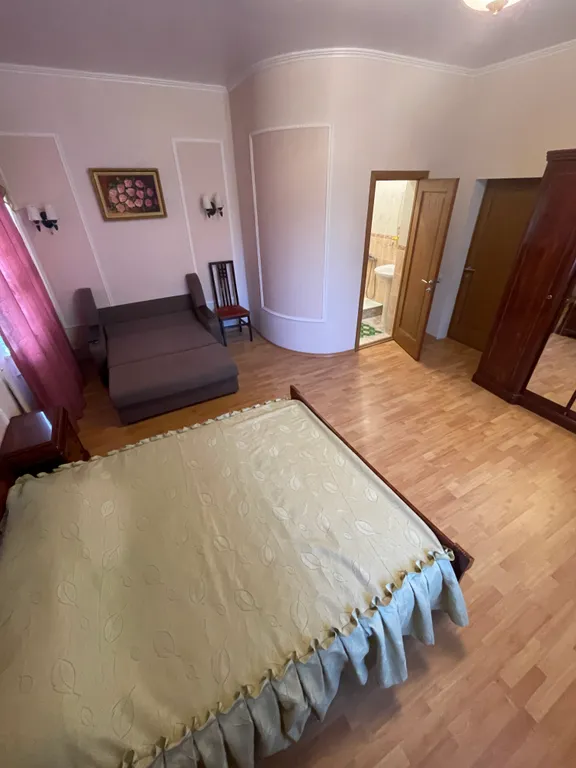 Люкс 4-х местный с кондиционером и удобствами