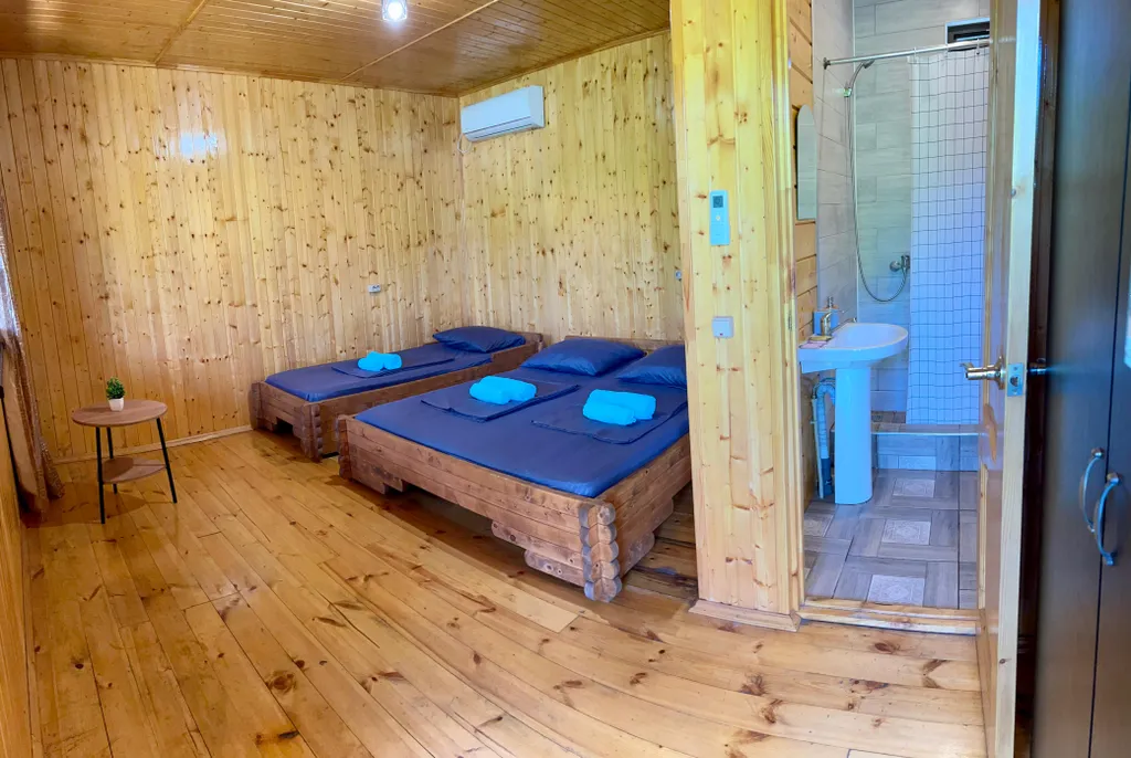 Квартира Трёхместный номер  в деревянном домике — аренда посуточно в Цитрусовый