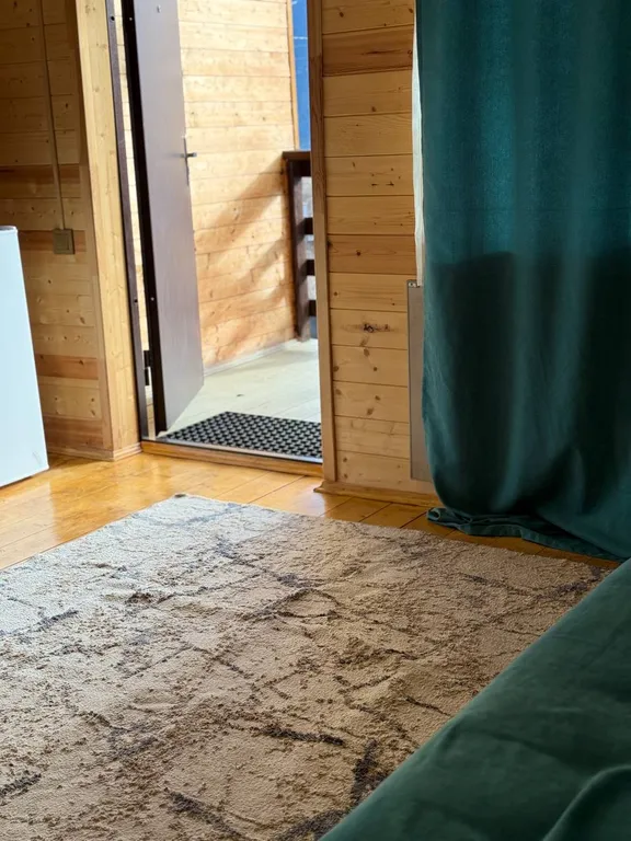 Уютный домик с видом на горы