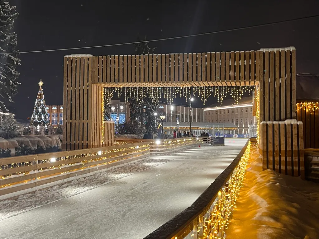 Дом у Кремля в сердце Рубленого города, квартира с паркингом во дворе