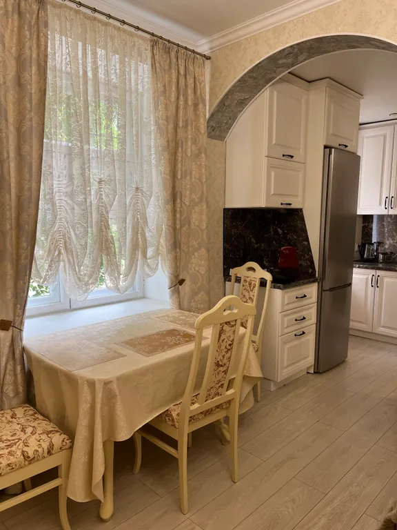 4-комнатный апартамент в сердце города