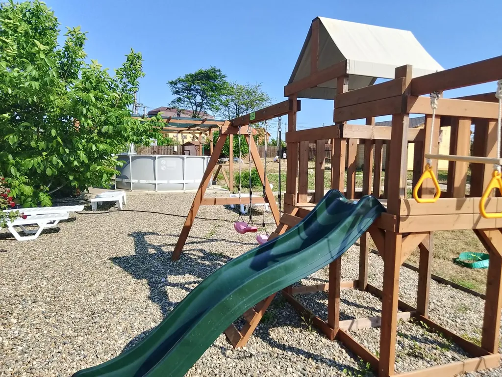 Коттедж Райский домик в тихой бухте — Кучугуры