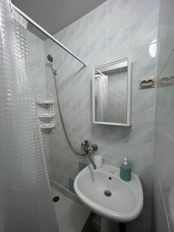 Зеленая студия на море