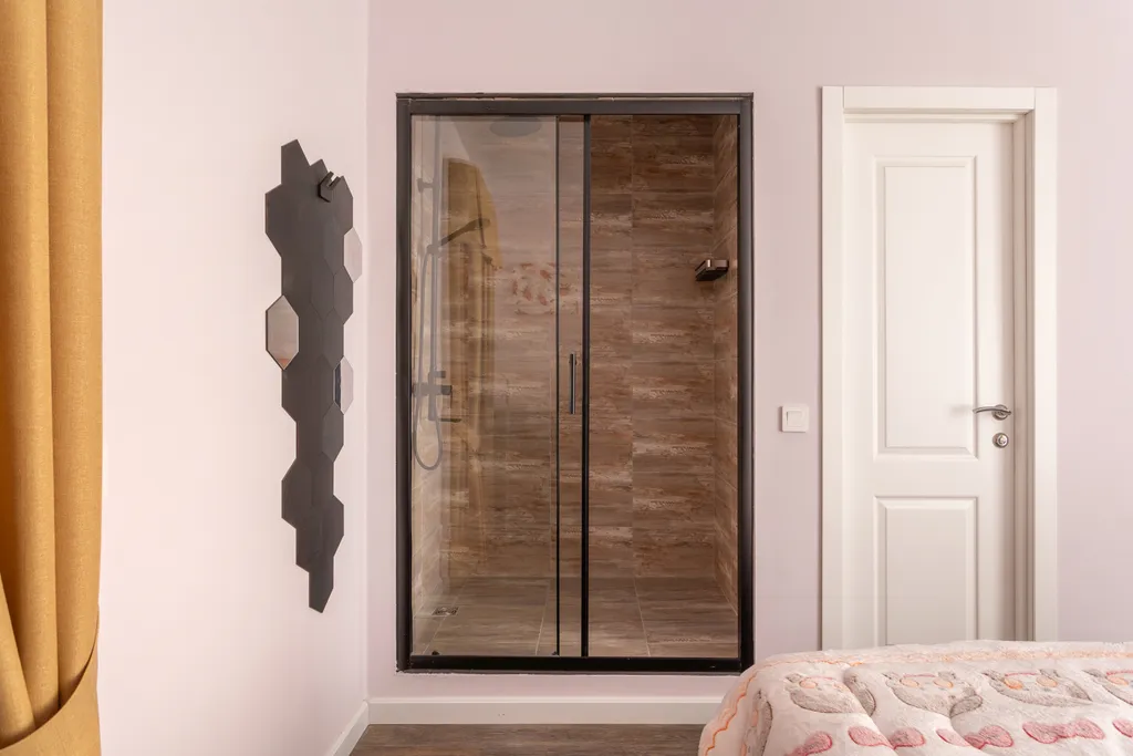 Квартира Экстравагантная квартира с кухней-музеем у метро Чернышевская — Санкт-Петербург