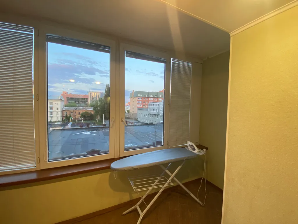 Двухкомнатная квартира рядом с АРТ квадратом