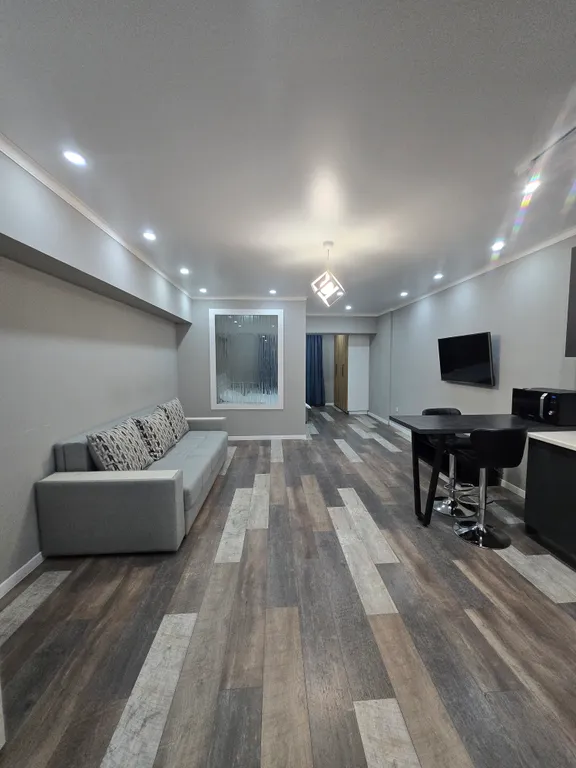 Квартира Стильный апартамент в центре — Алматы