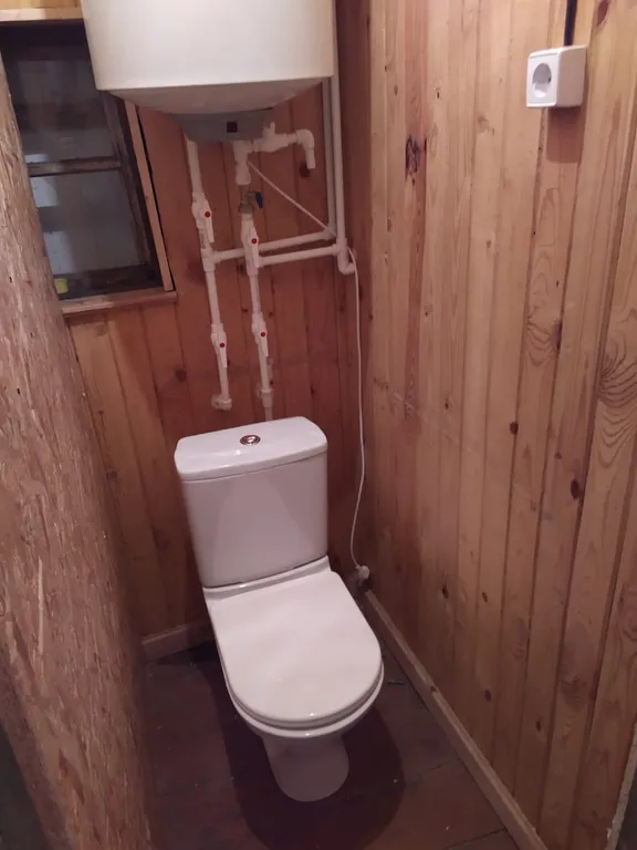 Дом на берегу Волги в красивом тихом и уединенном месте