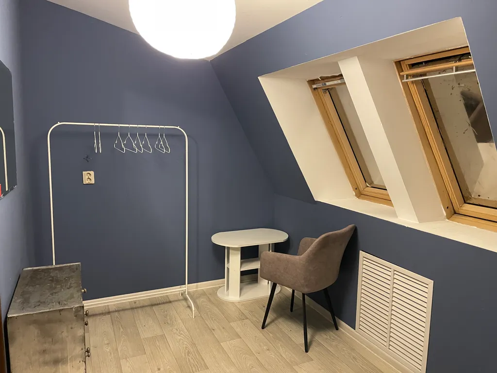 Квартира Синяя vip комната на мансарде — Санкт-Петербург