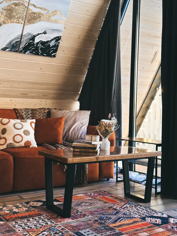 Уютный дом в стиле A-frame