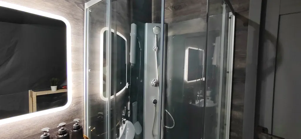 Премиум-отдых: панорамный купол и горячий бассейн-джакузи