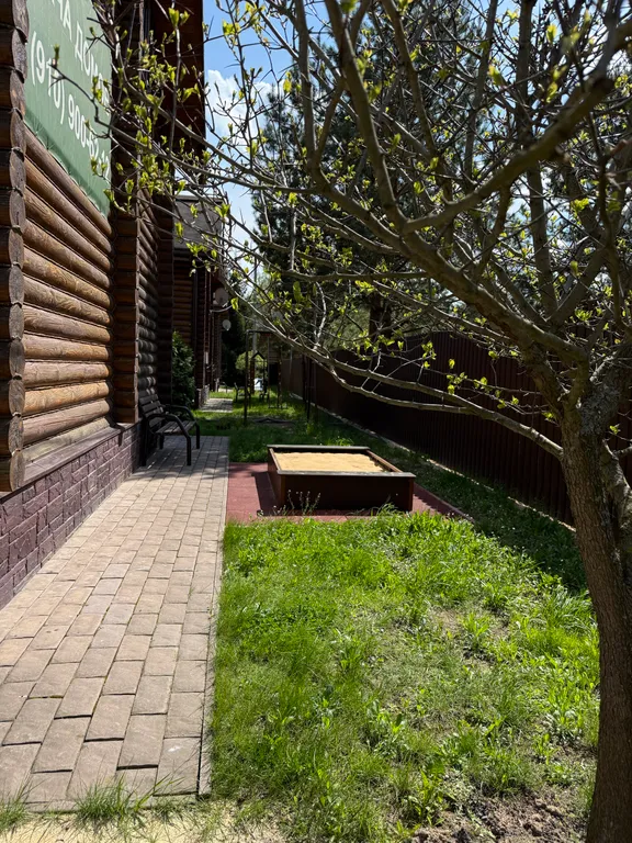 Дом на озере