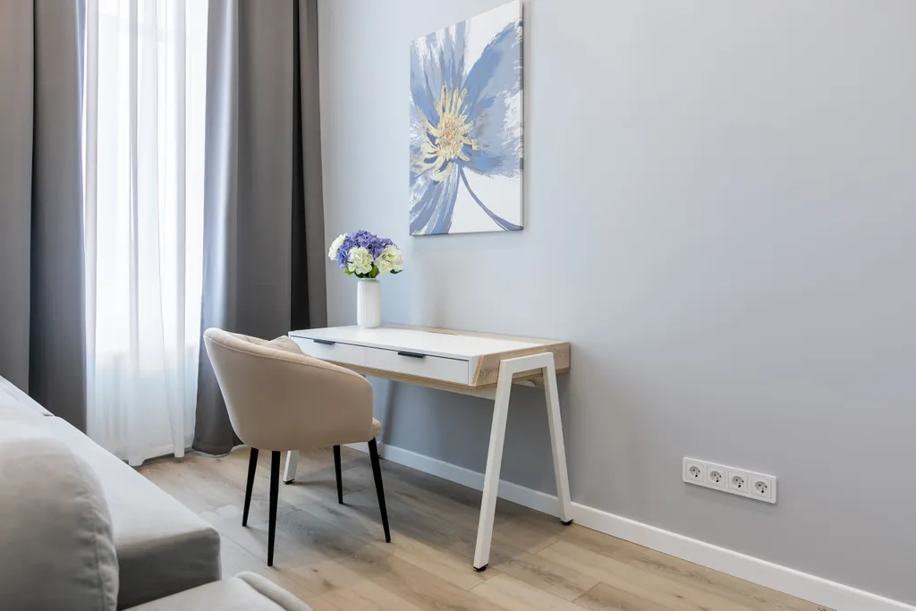 Вид на Неву, новый ремонт