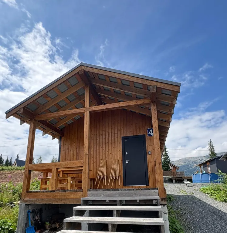 Коттедж Теплый и уютный дом в Шерегеше — Шерегеш