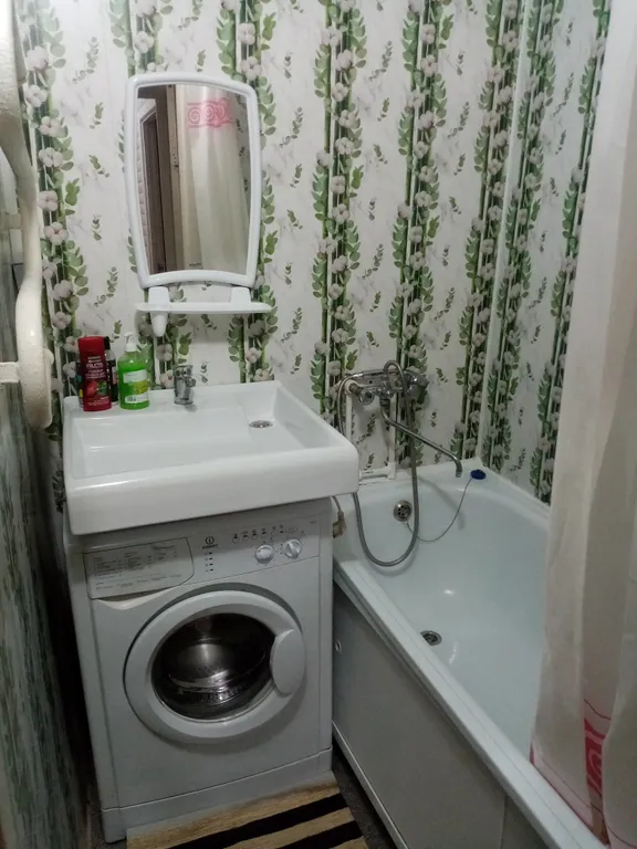 Уютная квартира в центре города, три - комнаты