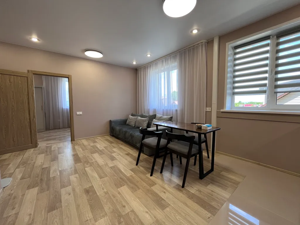 2-комнатная евродушка на Зелёной