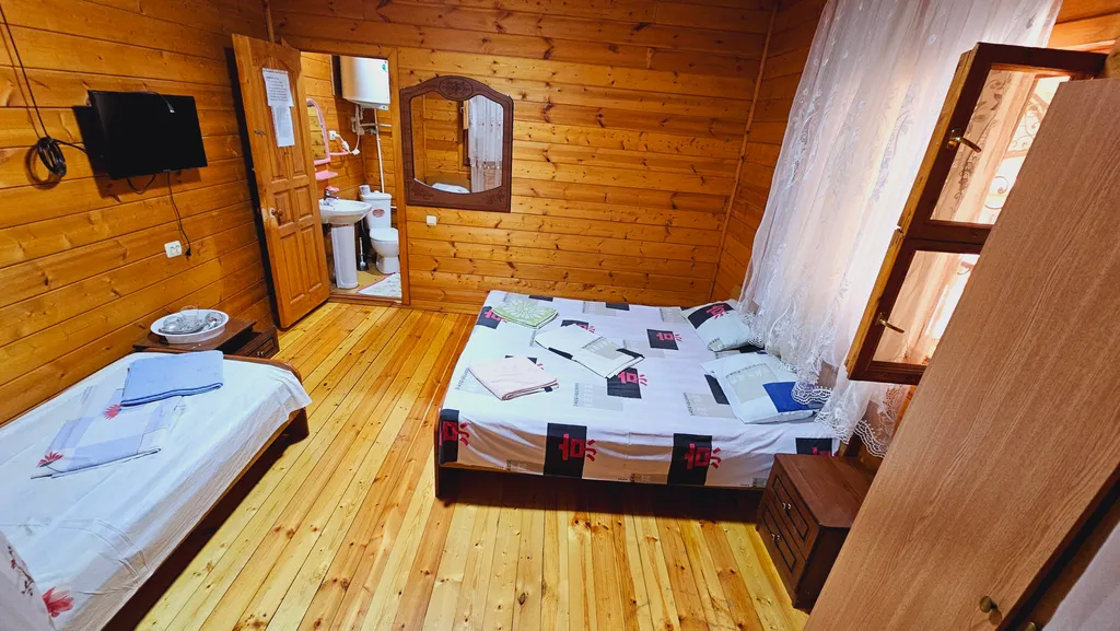 Трехместный номер со всеми удобствами