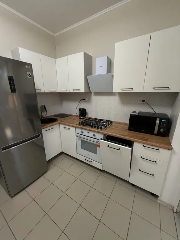 4-комнатный Дом