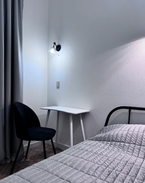 Центр, 3 комнаты, отличный ремонт! Удобные спальные места.