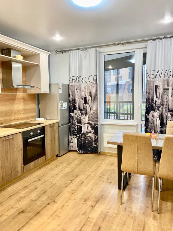 Квартира на берегу залива в комплексе Светлый мир