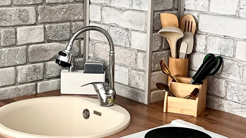 Новый апартамент с зоной отдыха на балконе