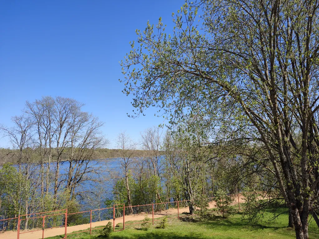 Дом на берегу Валдайского озера