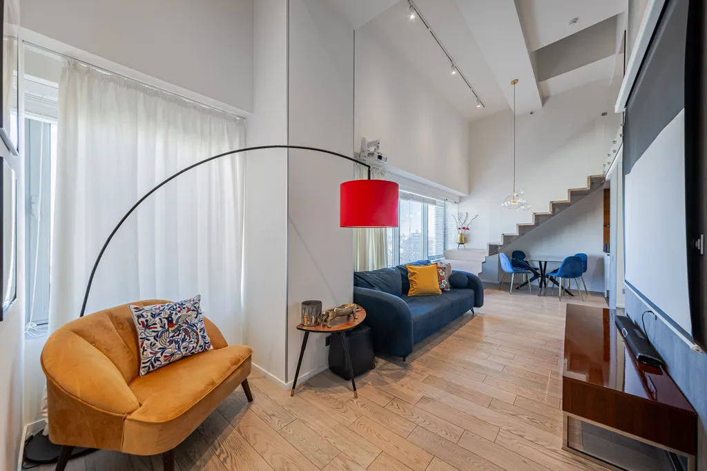 Двухуровневые апартаменты Смарт Хост с проектором и PS4