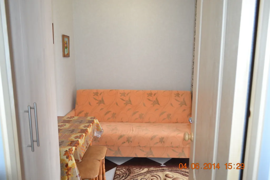 Квартира 2-комнатная Квартира — Евпатория