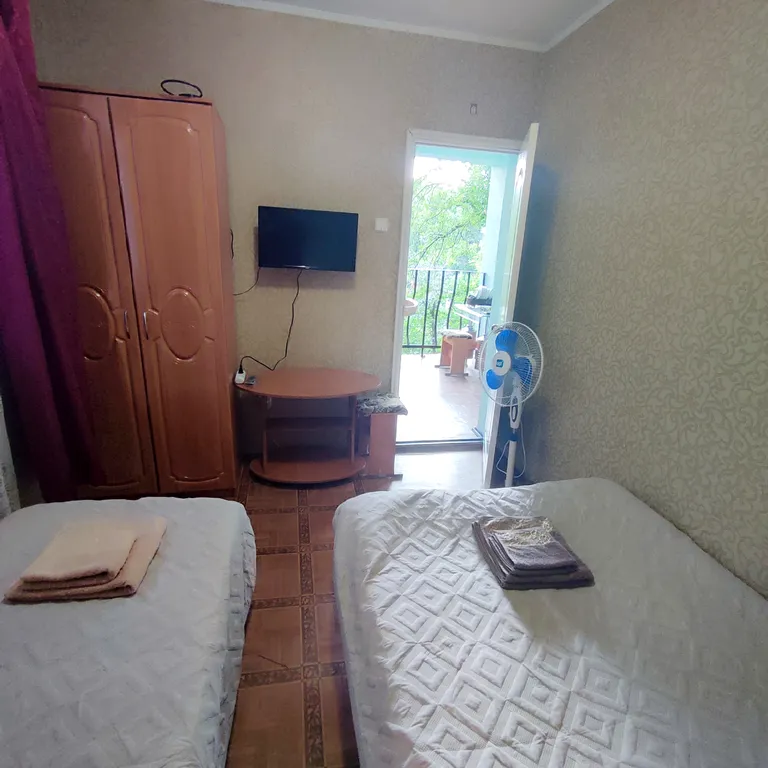 Часть дома с отдельным входом в Профессорском уголке