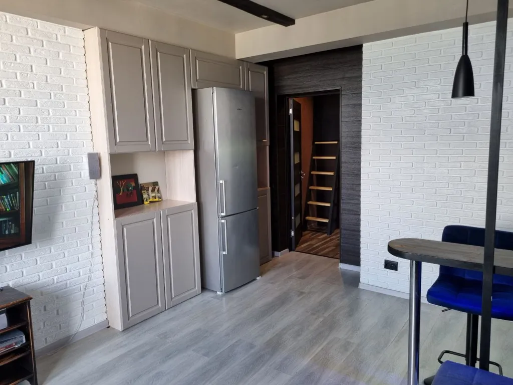 Квартира Квартира с панорамным видом и дизайнерским ремонтом — Сапроново