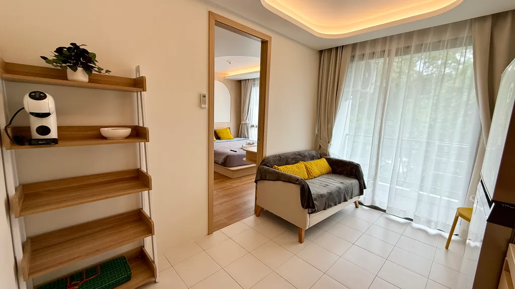 Уютная квартира у моря с бассейном, рядом пляж Камала