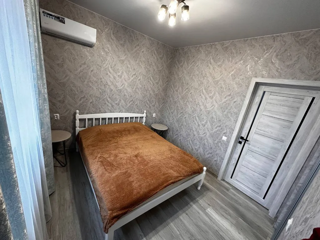 Дом с сауной и бассейном