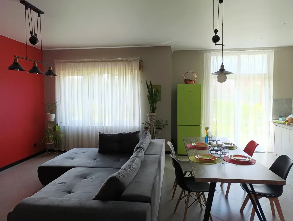 Уютный таунхаус Homy