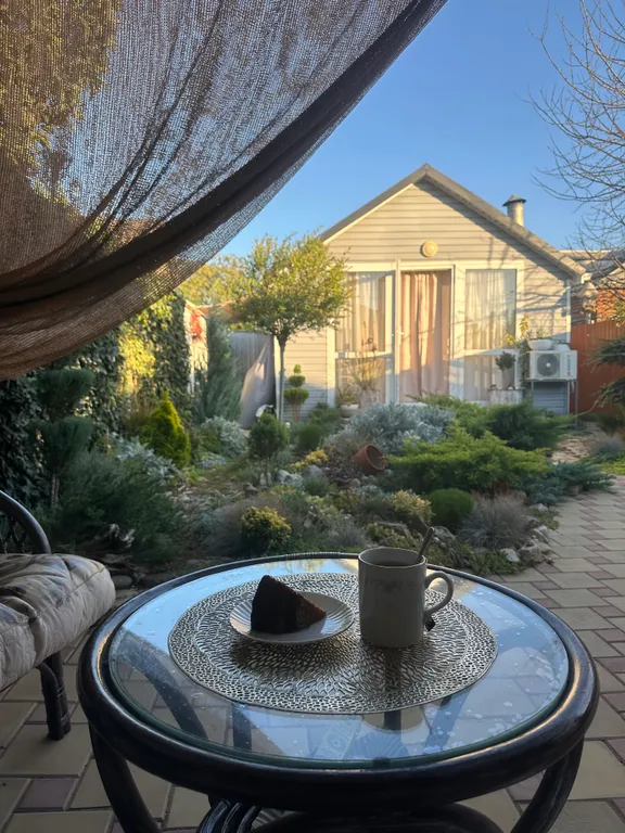 Домик с мини-садом